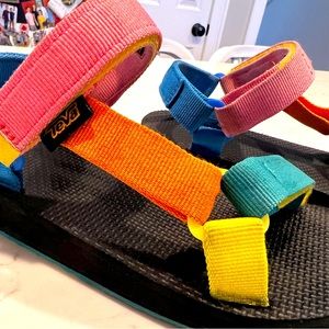 Teva Original Universal Sandal - size 2
